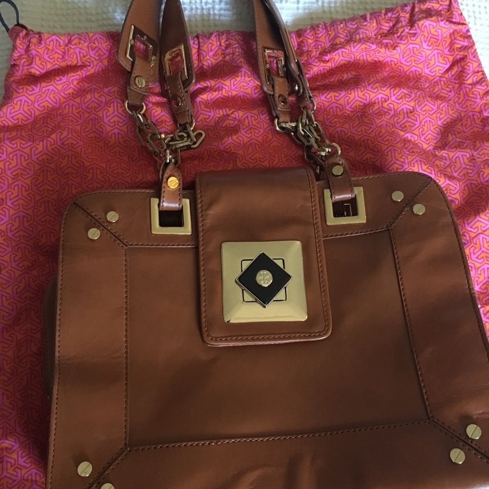 Tory Burch Leather/Gold Chain Bag with dust bag